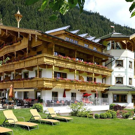 Hotel Ferienhof Oblasser Mayrhofen Exterior foto