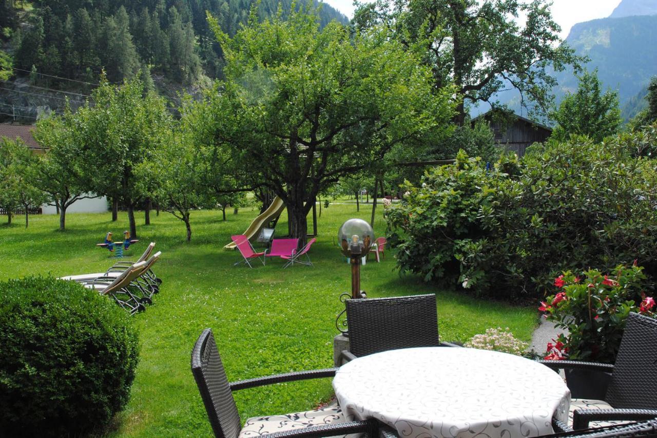 Hotel Ferienhof Oblasser Mayrhofen Exterior foto